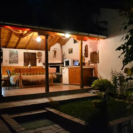 Вила Ломар